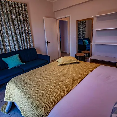 Forti Retreat * Kariótai