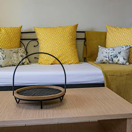 Forti Retreat Kariótai