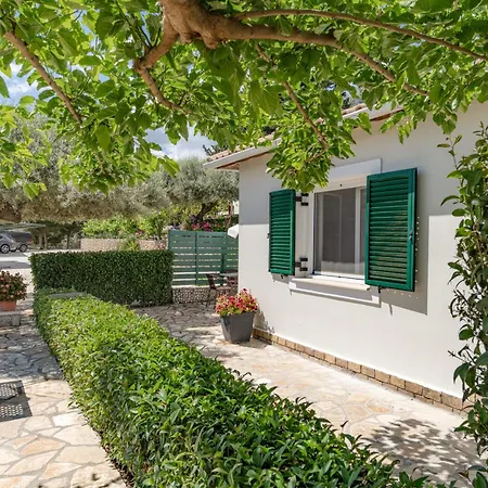 Case de vacanță Forti Retreat Kariótai