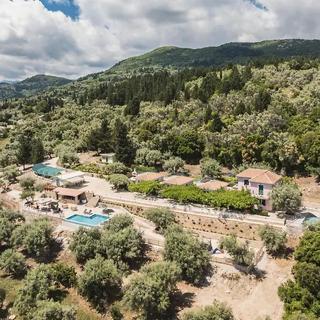 Forti Retreat Kariótai