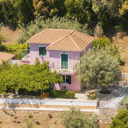 Case de vacanță Forti Retreat *