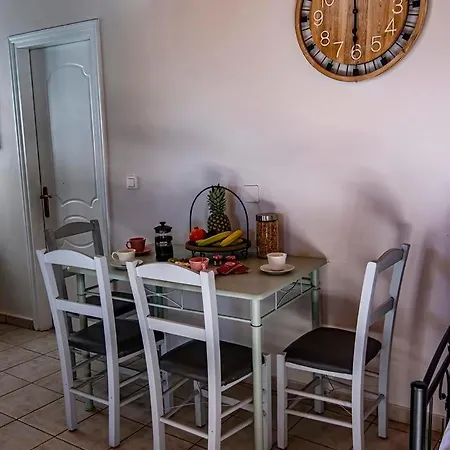 Forti Retreat Casa vacanze Kariótai