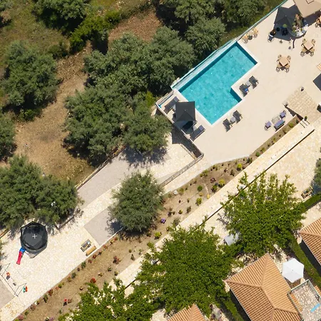 Forti Retreat Holiday home *