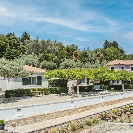 Forti Retreat * Kariótai