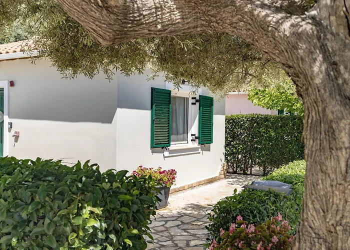 Forti Retreat Nyaraló *